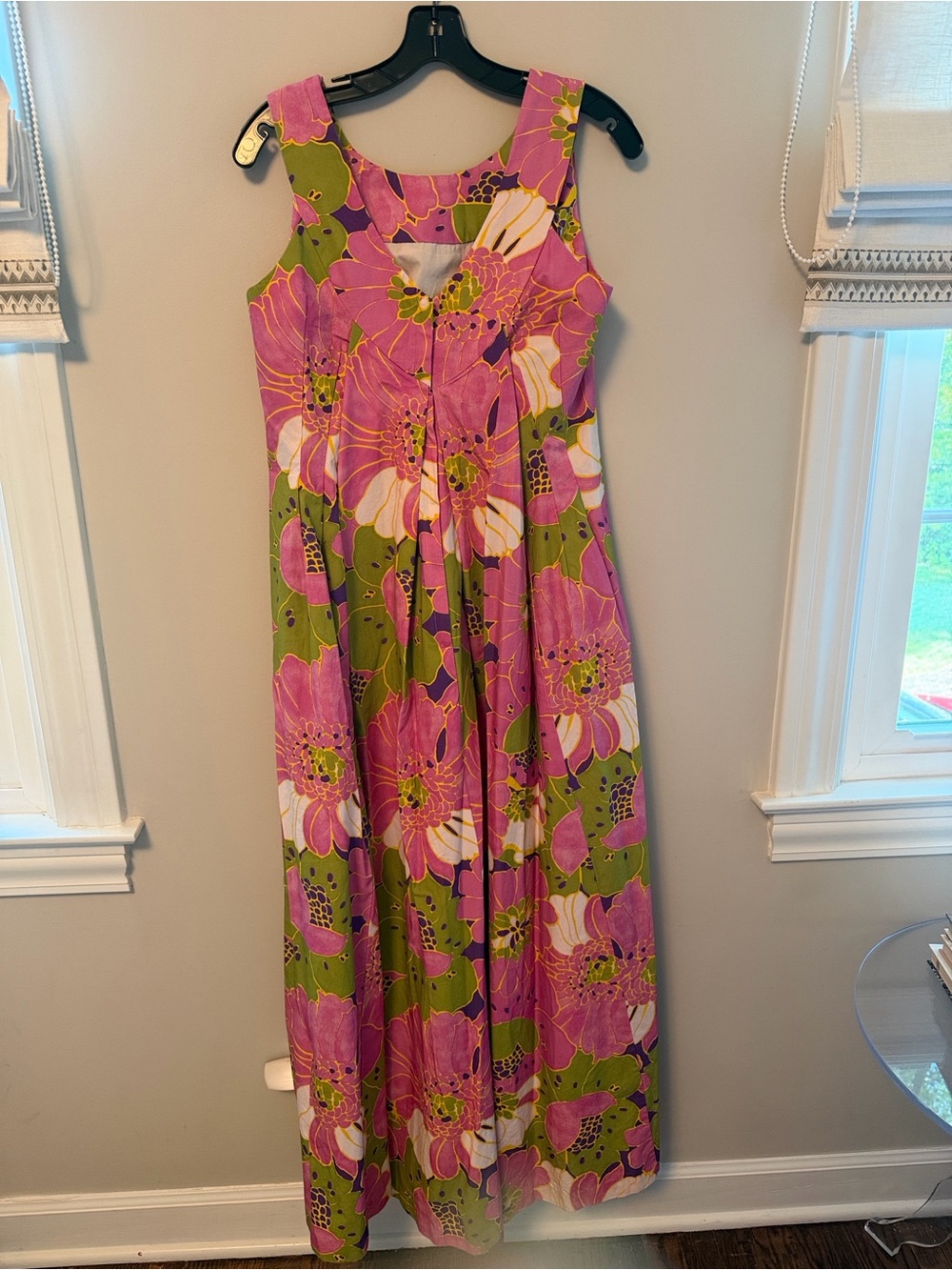 Vibrant Floral Maxi Dress in Pink and Green - Picture 4 of 6